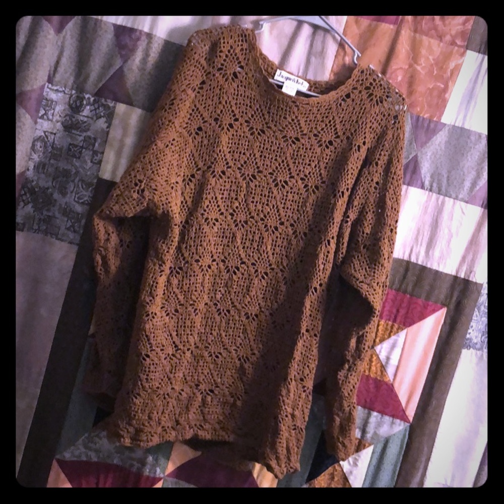 Lovely, crochet style woven top.